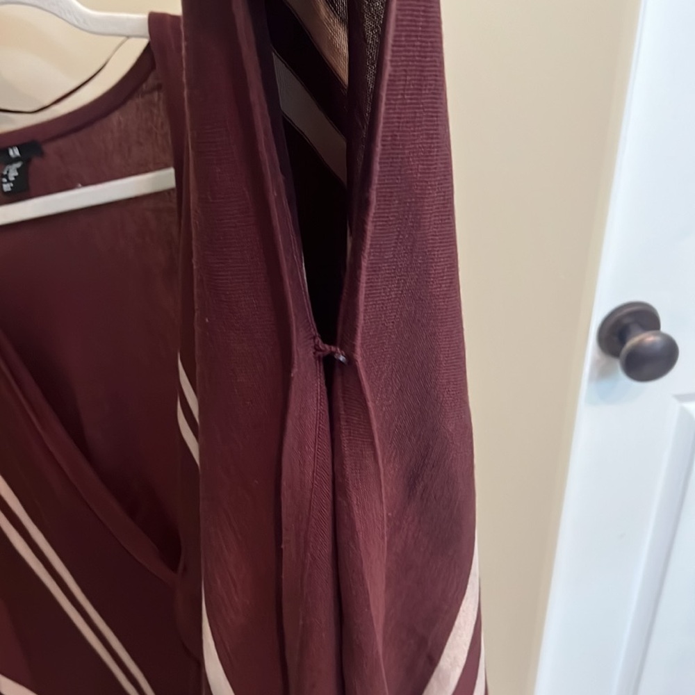 H&M Poncho - Picture 4 of 4